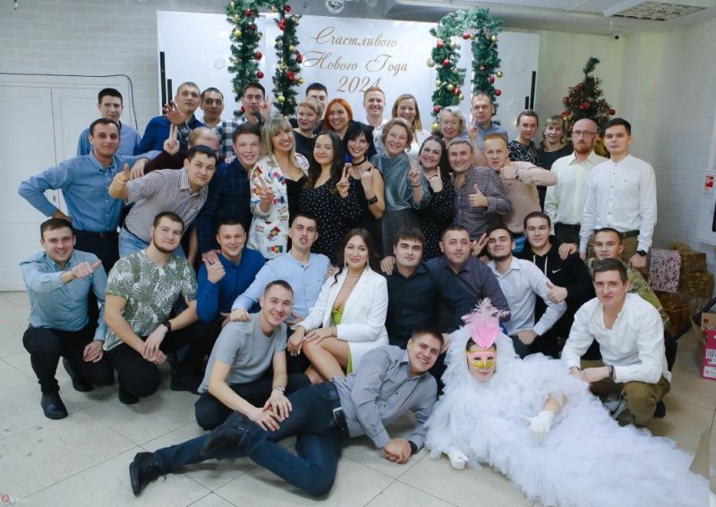 Подождите, что это у вас на носу? Правильно! Новый год!